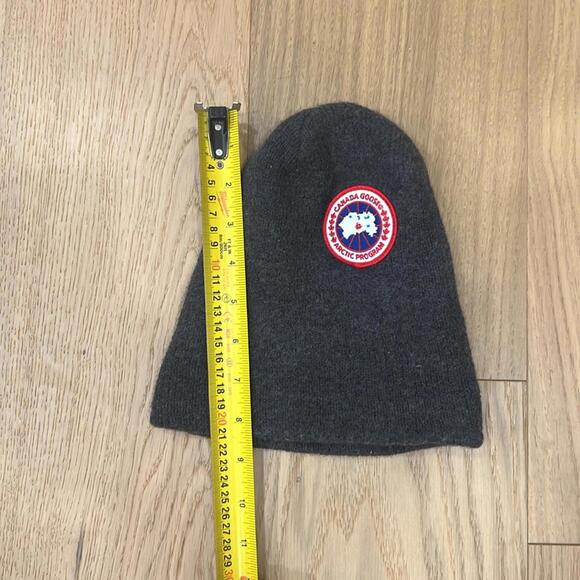 Canada Goose toque beanie - Picture 4 of 5